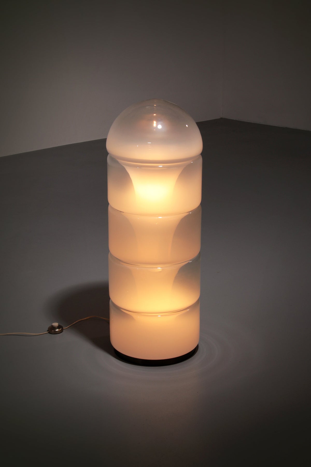 Sfumato' LT 316 Stehleuchte von Carlo Nason für Mazzega, 1970er Jahre
