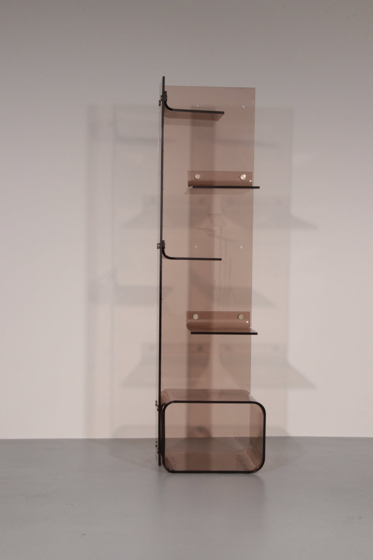 Ikonisches Plexiglas-Bücherregal von Michel Dumas – Französisches Weltraum-Design der 1970er Jahre