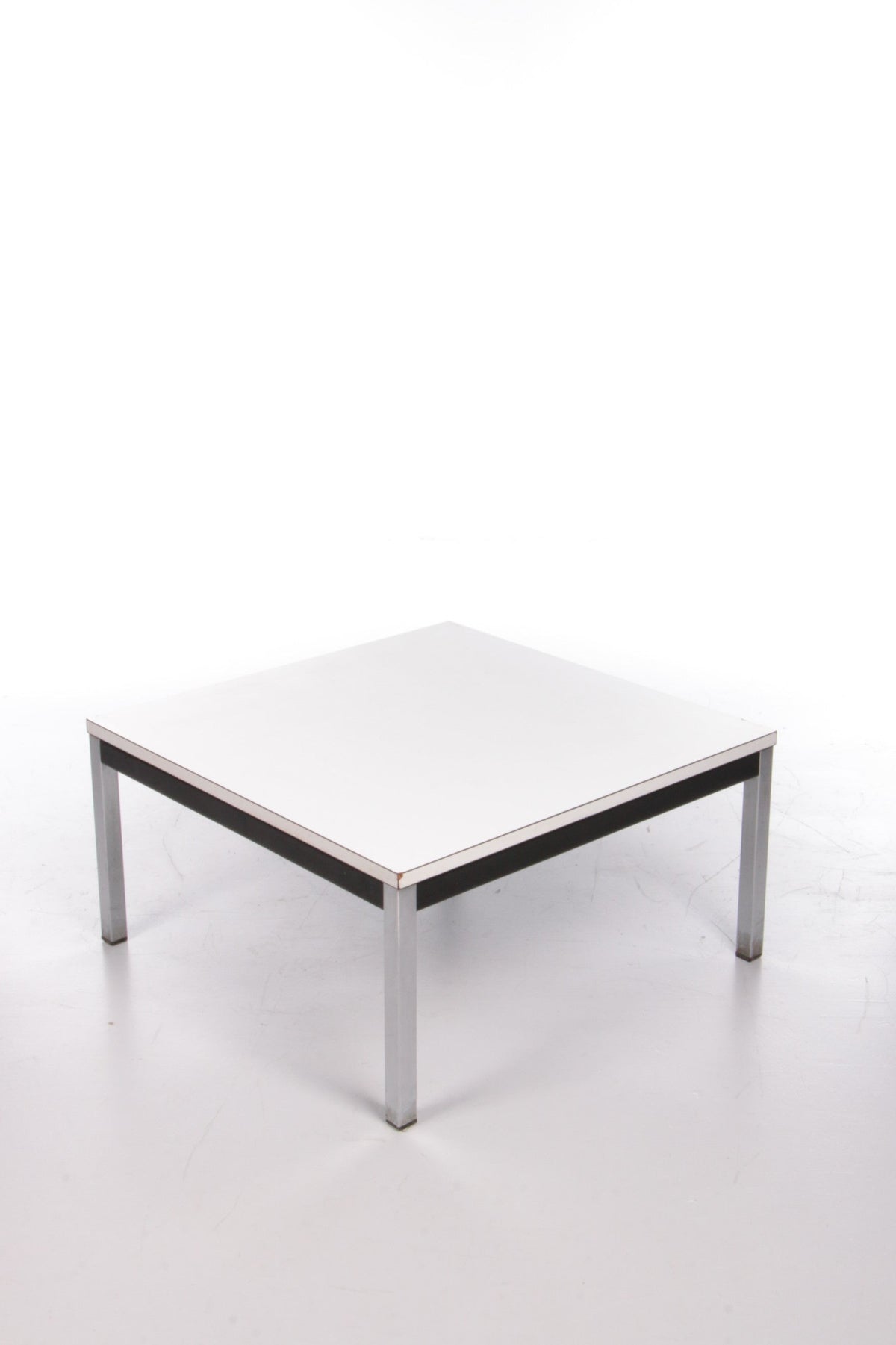 Martin Visser TZ 56/7K Couchtisch für 't Spectrum (1964) – Minimalistisches niederländisches Design