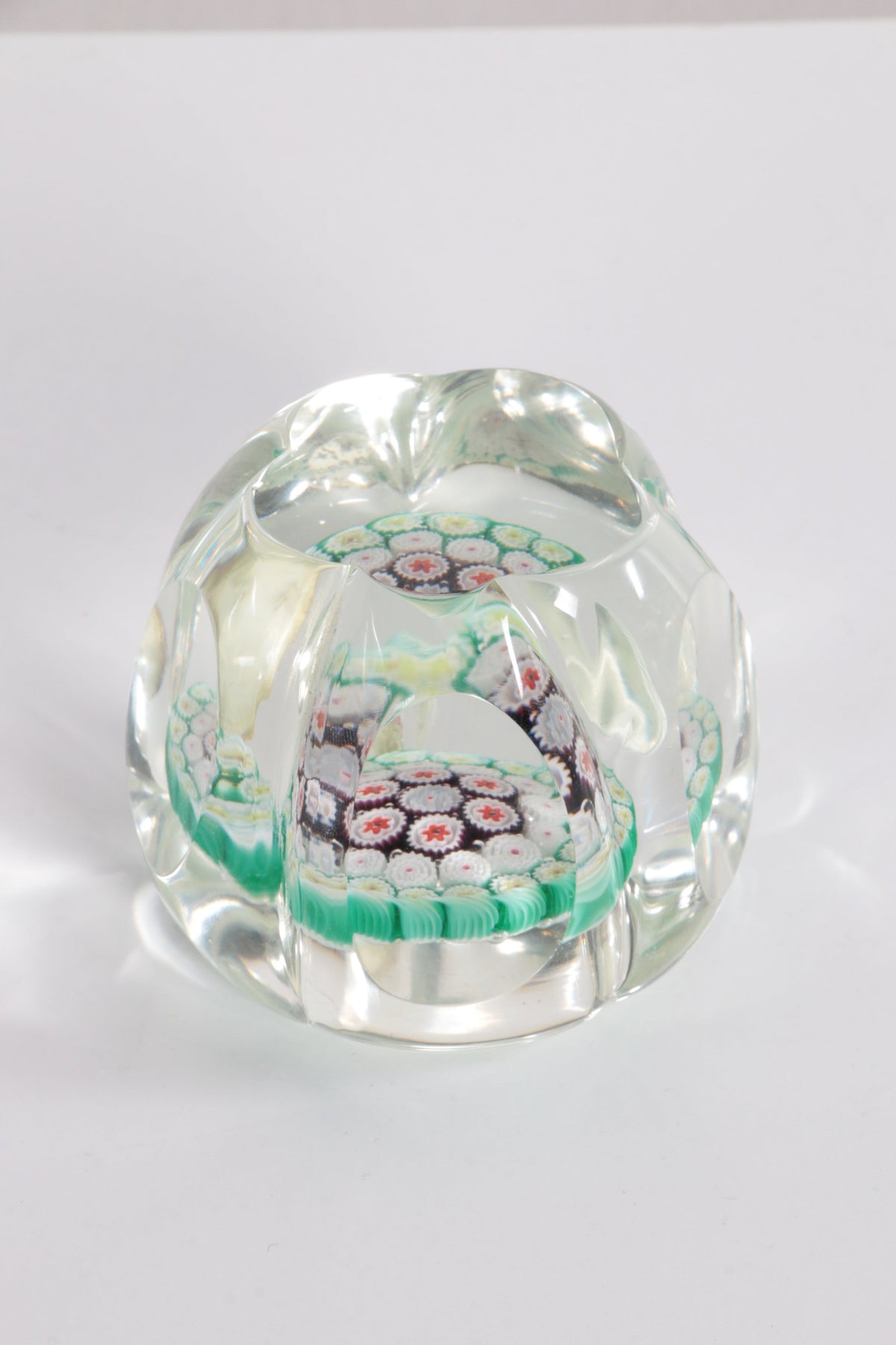 Murano-Briefbeschwerer in Blumenform aus den 1960er Jahren, Italien