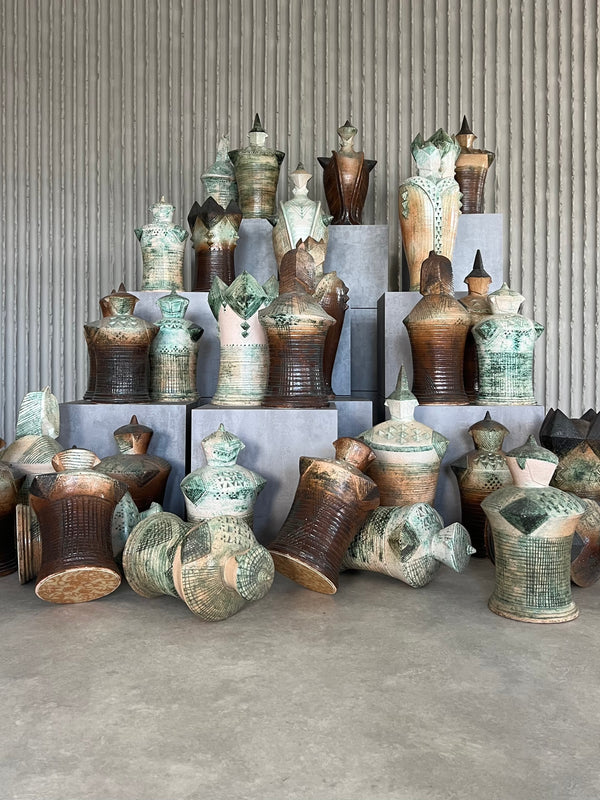Handcrafted XXL (40-80cm) ceramic sculptural chess set by Maria Kenarova