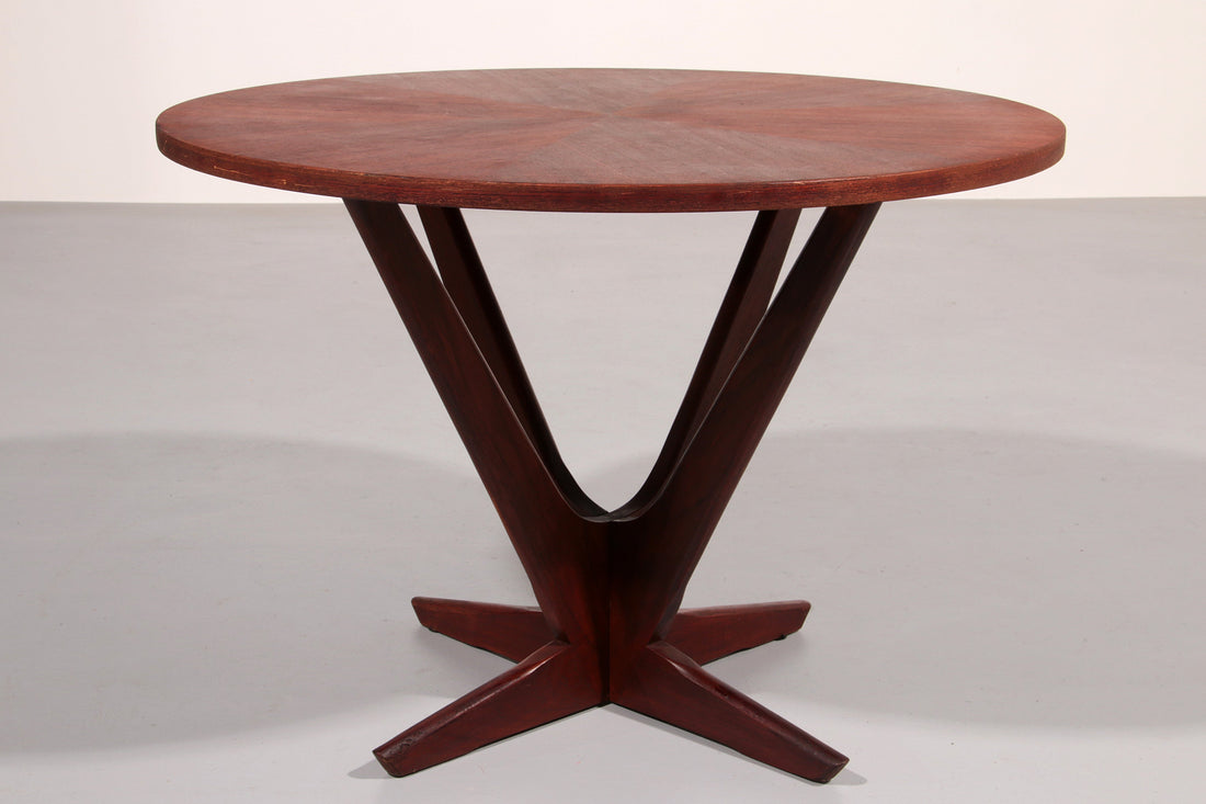 Søren Georg Jensen Kubus Radial Teak Coffee Table, Denmark, 1960s