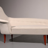 Chaiselongue van Kerstin Hörlin-Holmquist voor Nordiska Kompaniet, jaren 50
