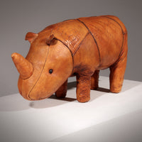 Dimitri Omersa Fußhocker, Modell Nashorn, hergestellt in England, 1960