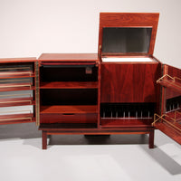 Zeitlose skandinavische Minibar mit Mid-Century-Charme (1960)