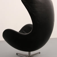 De Egg Chair – Arne Jacobsen, Denemarken, 1960 – Zwart Leer door Fritz Hansen