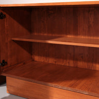 Zwei moderne Sideboards im brutalistischen Stil aus Massivholz