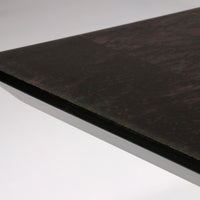 Italienischer Couchtisch aus den 1980er Jahren aus schwarz und gelb lackiertem Holz.