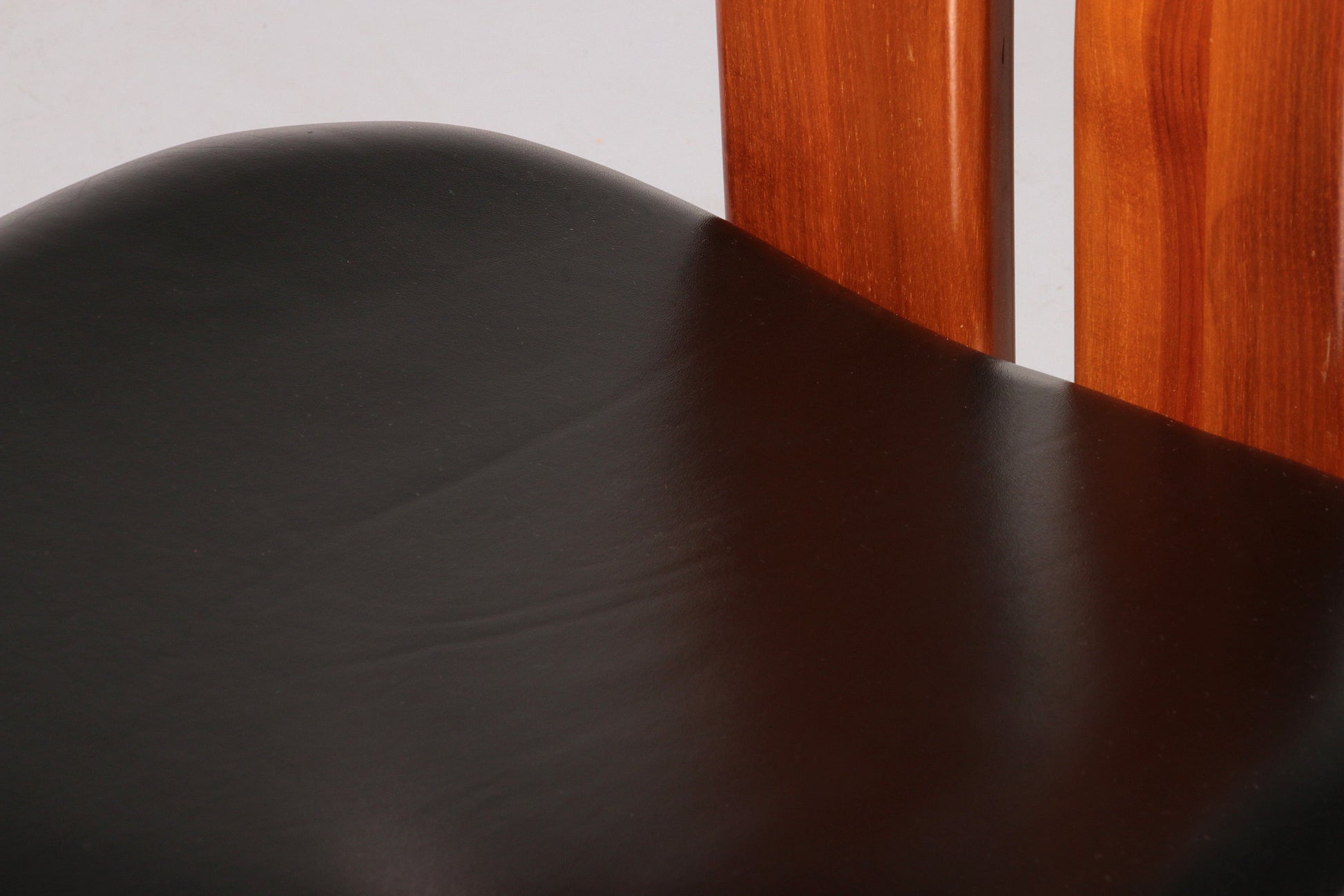 Mario Marenco Walnut Sapporo Dining Chairs for Mobilgirgi, 1970s