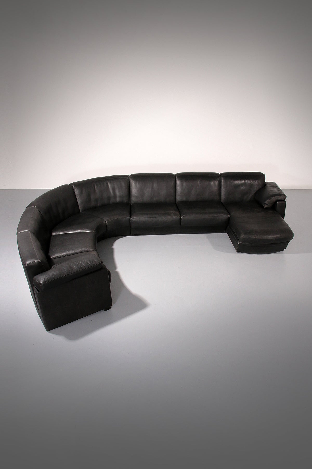 De Sede Modulares 7-teiliges Ledersofa im Mid-Century-Stil in Schwarz – Schweizer Ikone