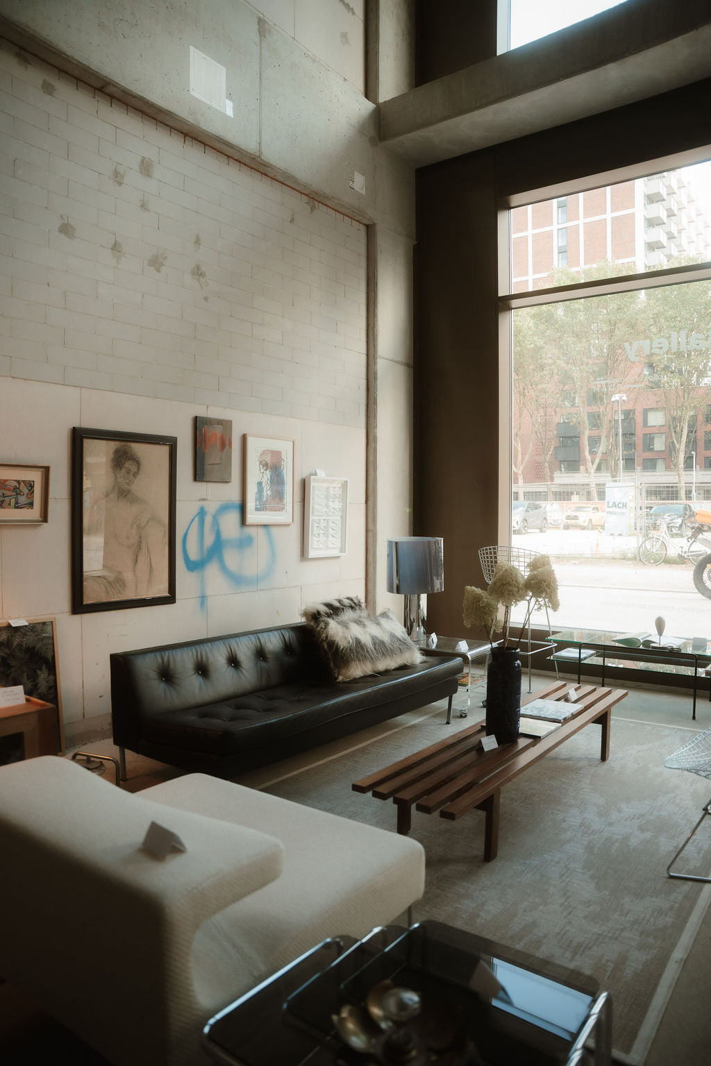 slider image slider_item_L9ifh6