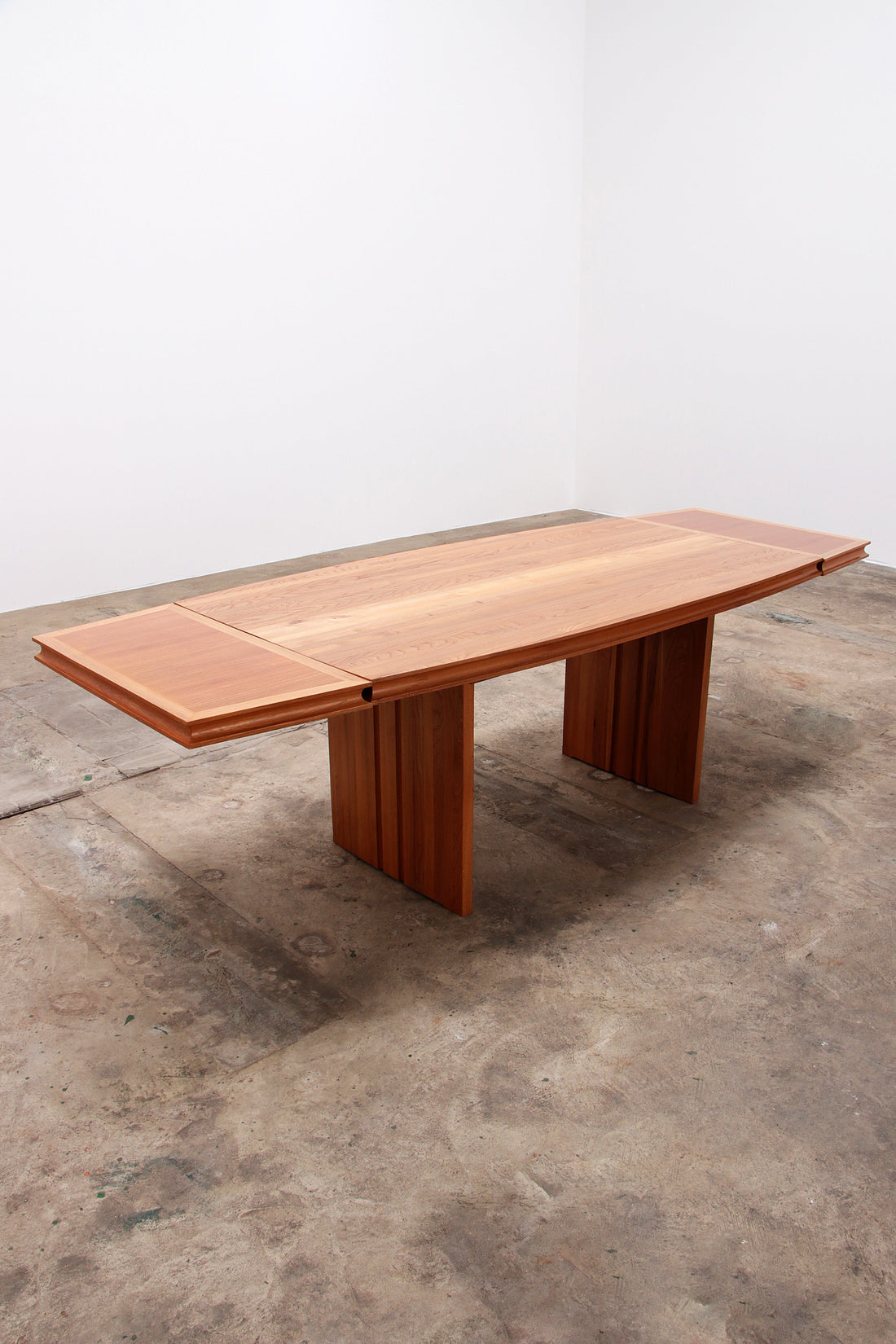 Grote eettafel of vergadertafel in de stijl van Pierre Chapo,1960 Frankrijk