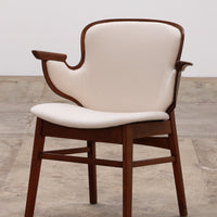 Hans Olsen Lounge Chair Modell 107 - Dänische Eleganz der Mitte des 20. Jahrhunderts