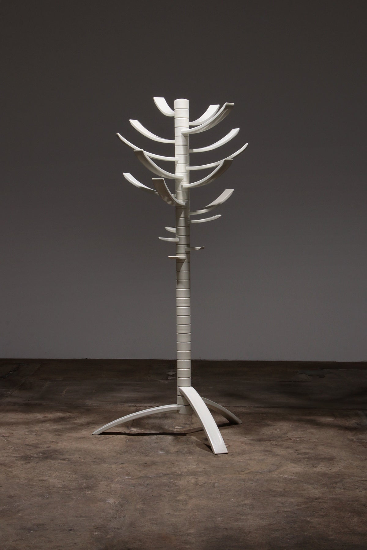 Bruce Tippett sculpturale 'Renna' kapstok van Knoll International, jaren 60