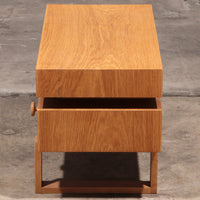 Vintage dänischer Fernsehschrank – Mid-Century-Modern-Design