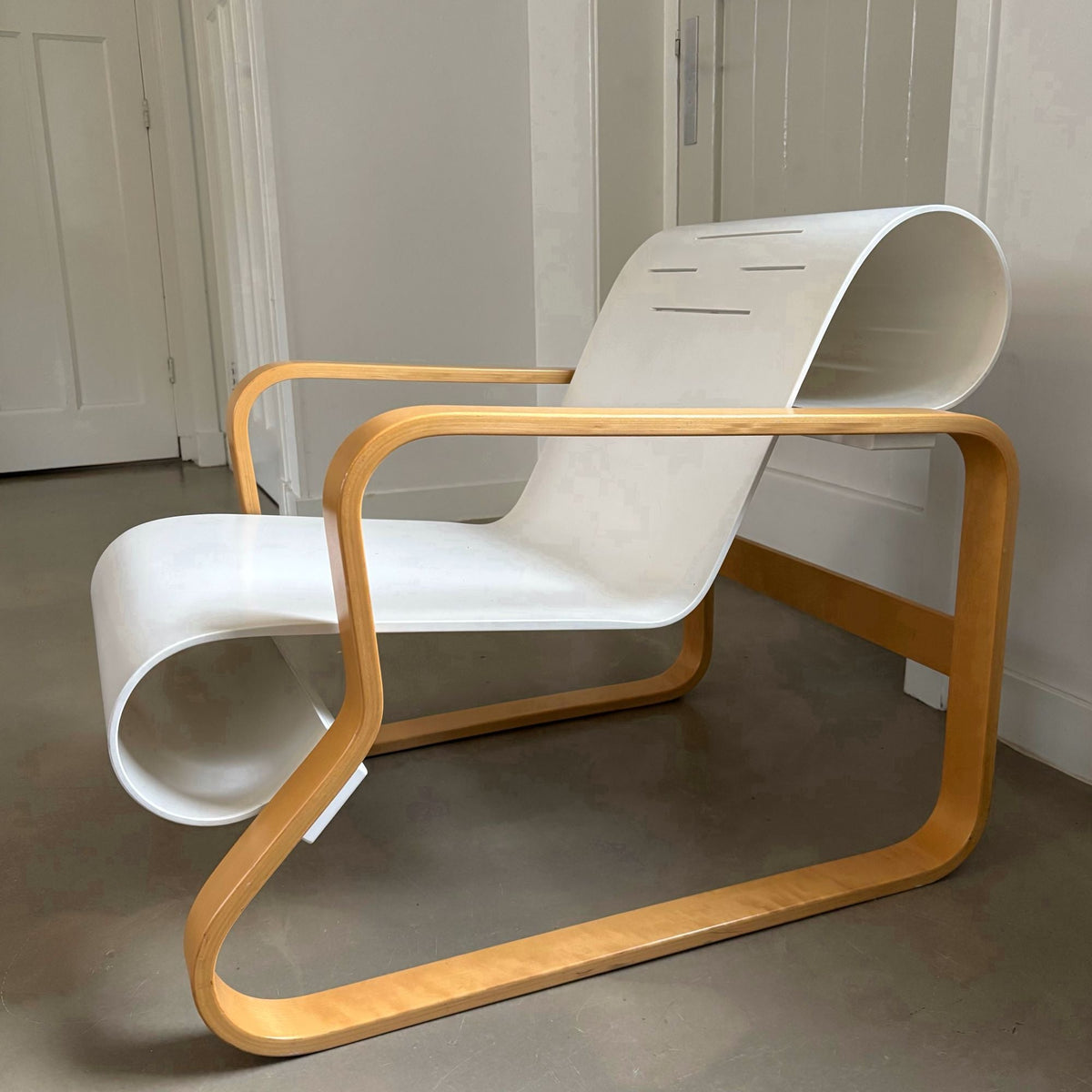 Alvar Aalto Paimio nr. 41 lounge chair for Artek, 1931