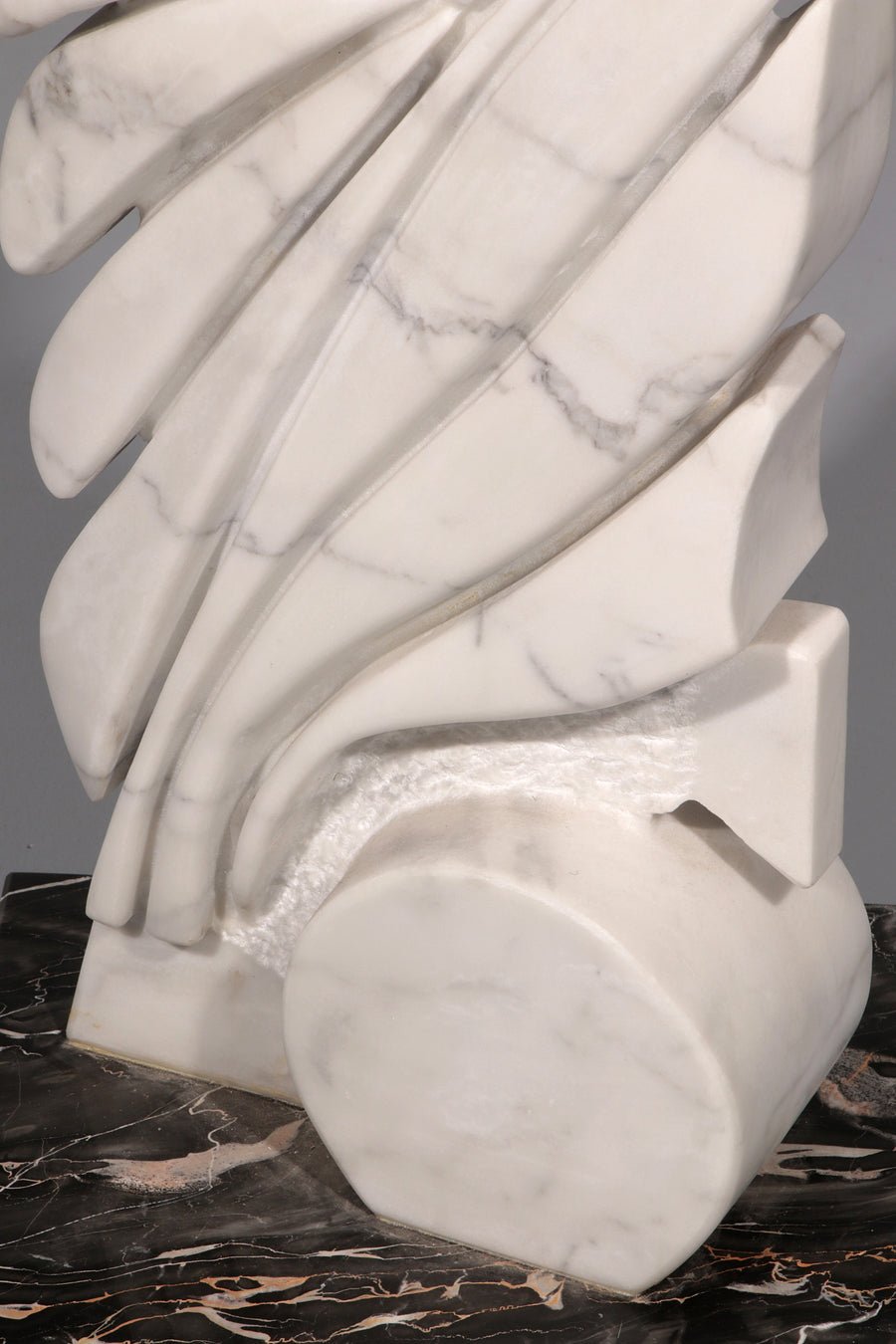 Armando Rosato’s 1977 Carrara Marble Masterpiece - COLLECTORS RDAM