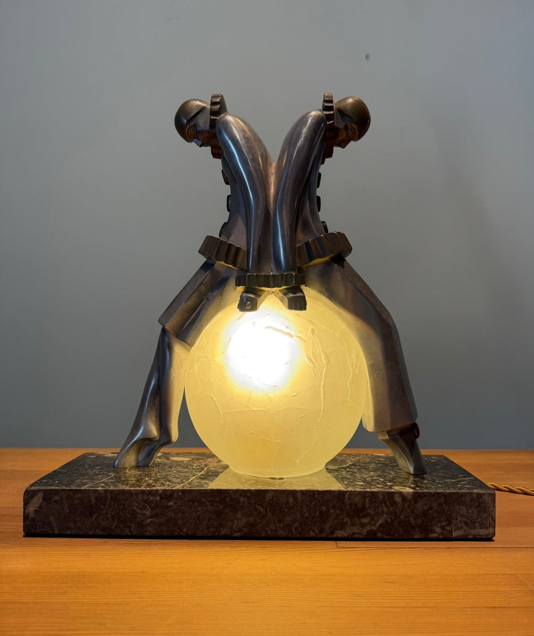 Art Deco aluminium and brass Pierrot & Pierrette table lamp - COLLECTORS RDAM