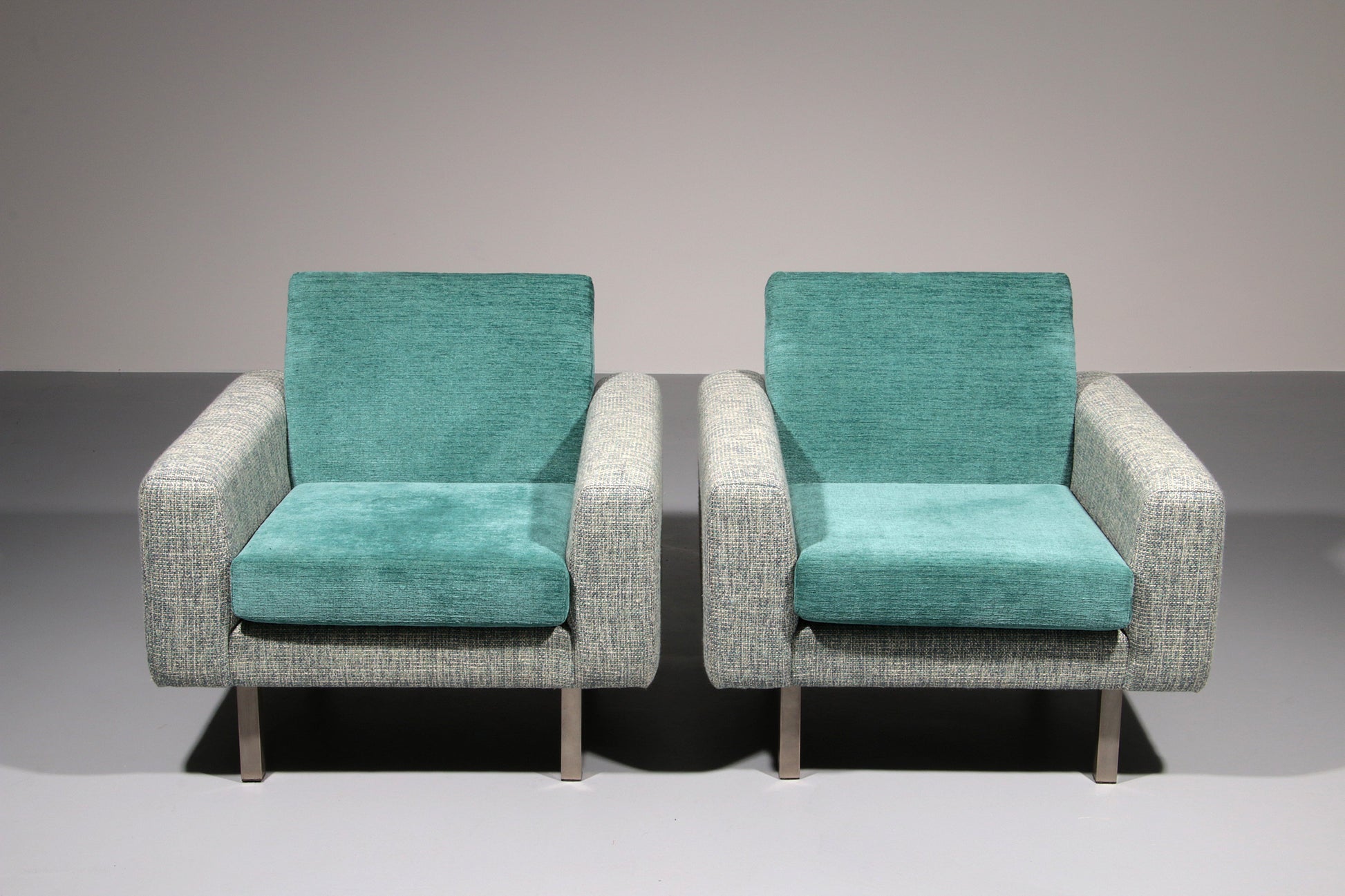 Artifort Armchairs Model 410 from Theo Ruth 1950 2 chairs - Collectors - Net.Work