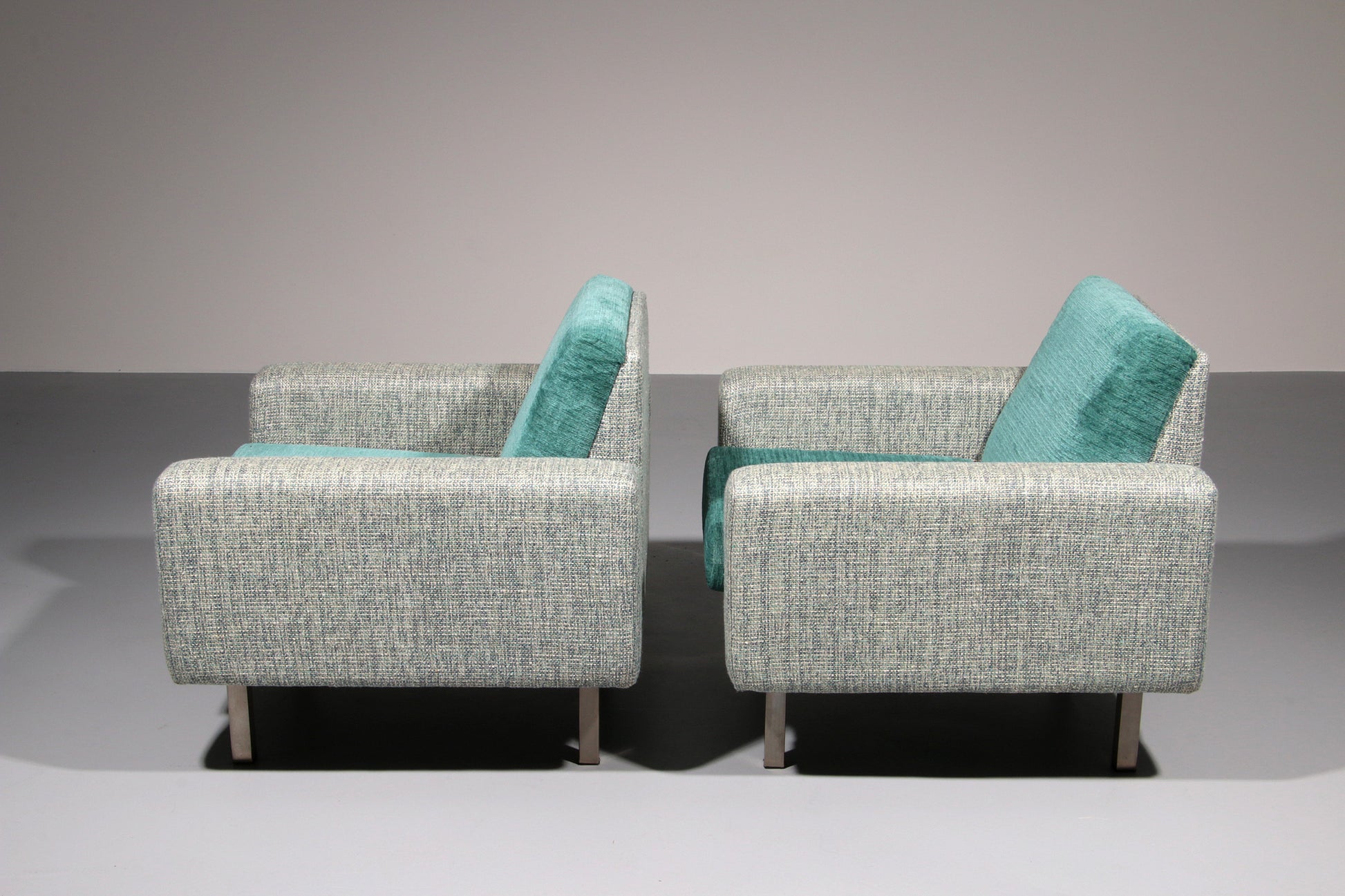 Artifort Armchairs Model 410 from Theo Ruth 1950 2 chairs - Collectors - Net.Work