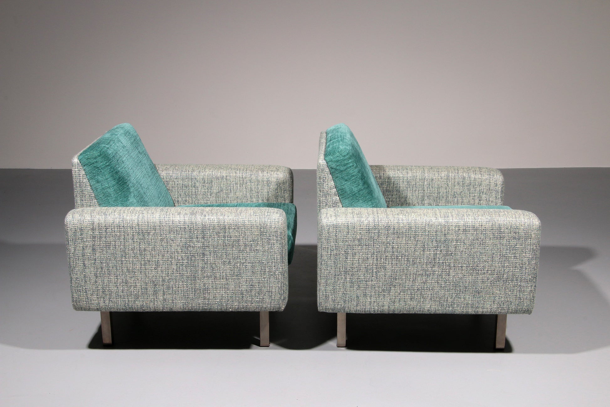 Artifort Armchairs Model 410 from Theo Ruth 1950 2 chairs - Collectors - Net.Work