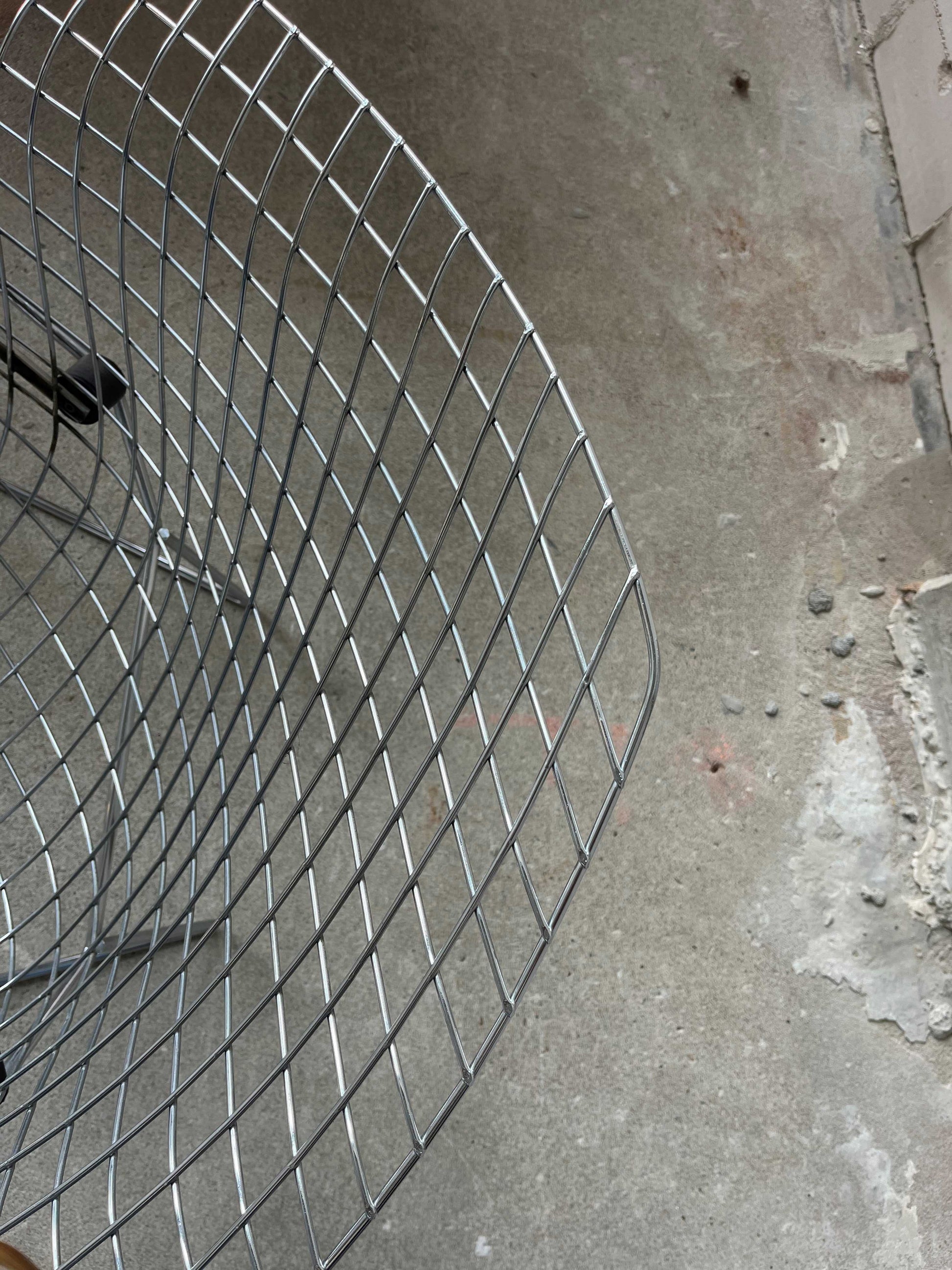 Bertoia diamond chair - COLLECTORS RDAM