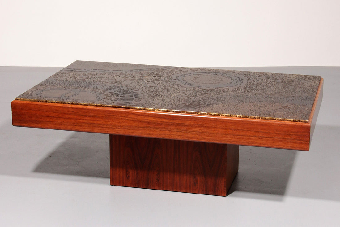 Brutalist Coffee Table with Copper Top and Wooden Base - Collectors - Net.Work