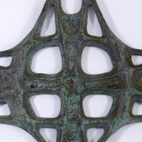 Brutalistische Bronze-Wandskulptur „Zeitlose Eleganz“