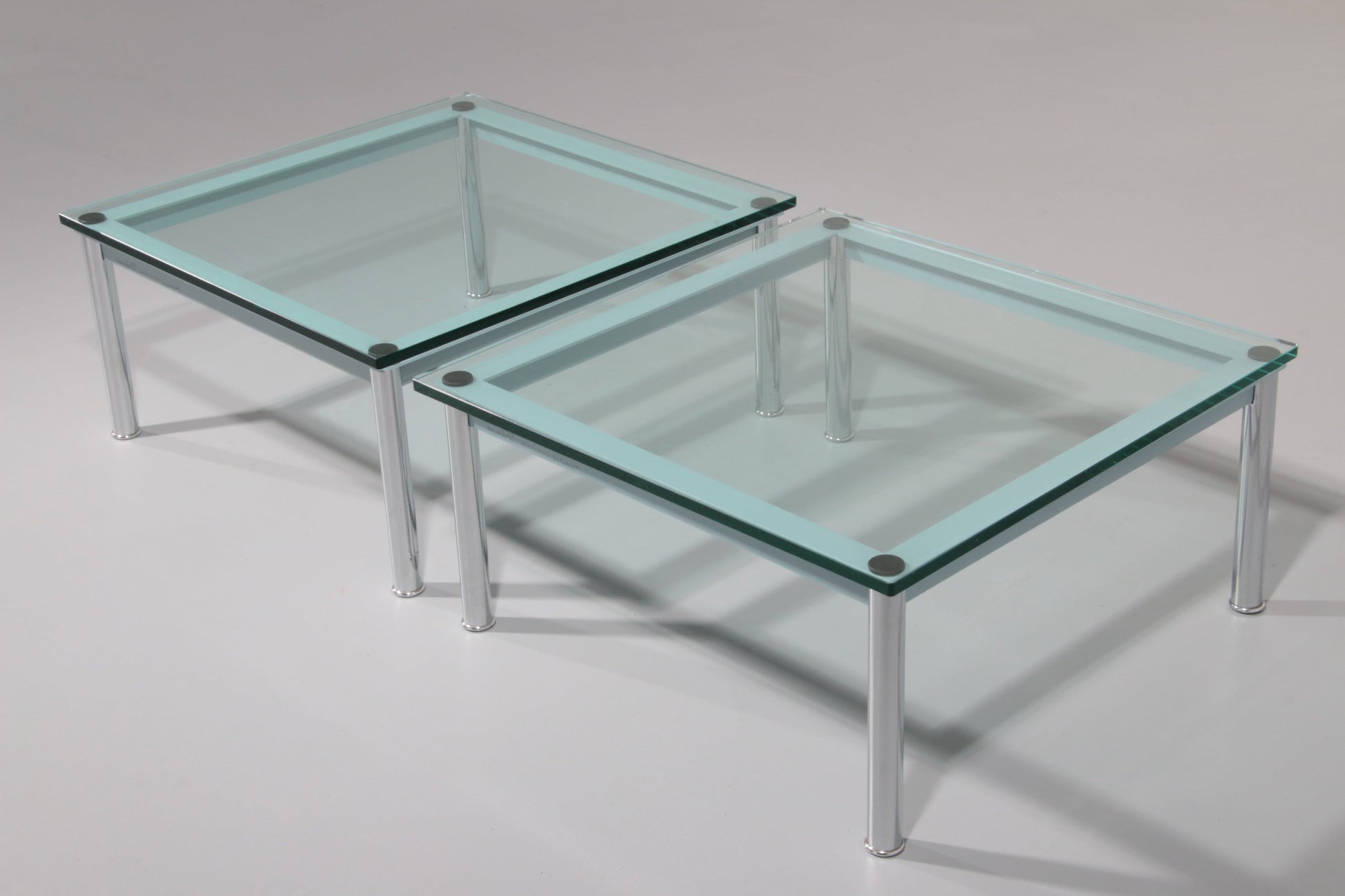 Cassina LC - 10 Coffee Table by Le Corbusier – Rare Light Blue Glass Edition - Collectors - Net.Work