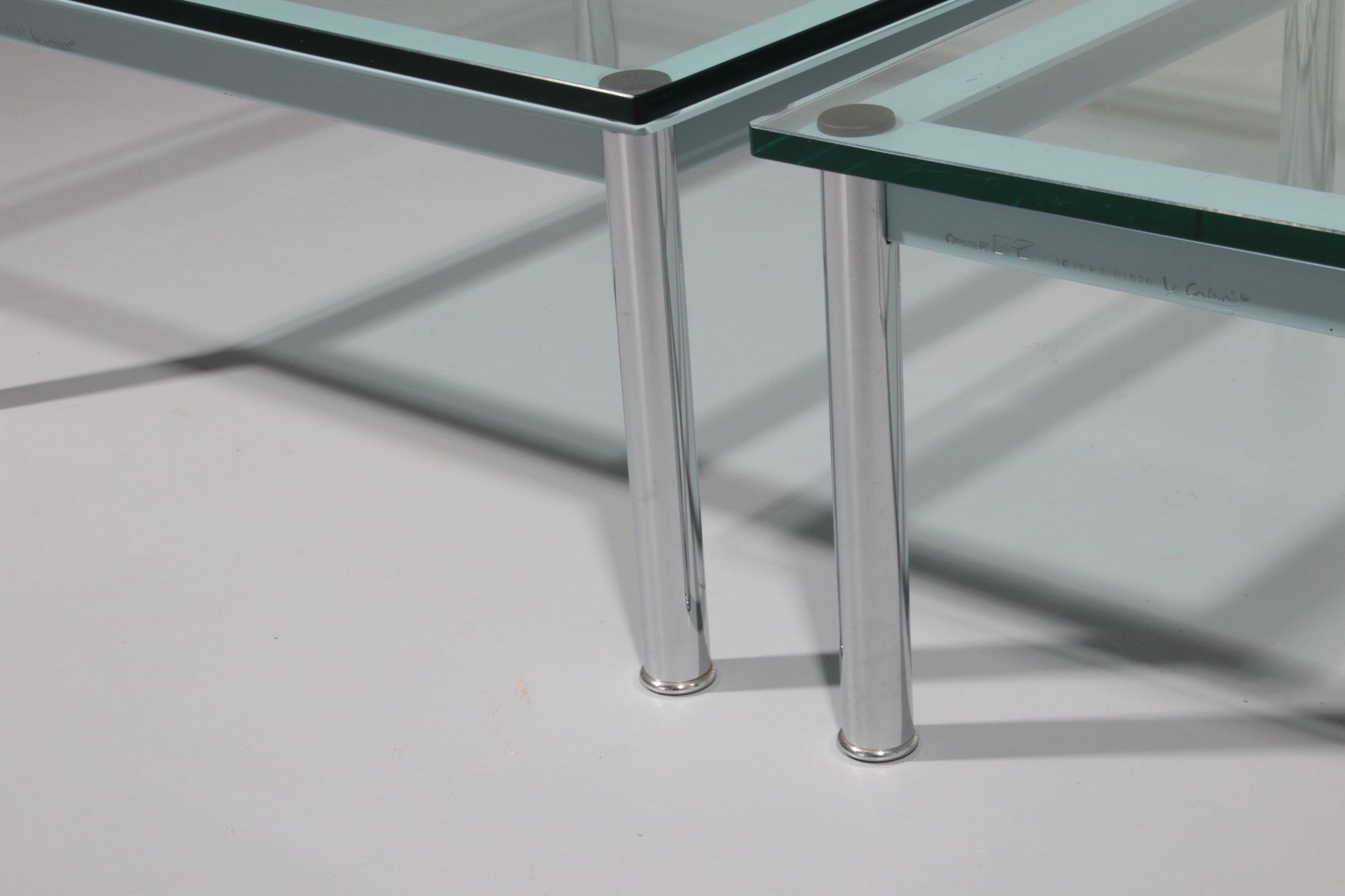 Cassina LC - 10 Coffee Table by Le Corbusier – Rare Light Blue Glass Edition - Collectors - Net.Work