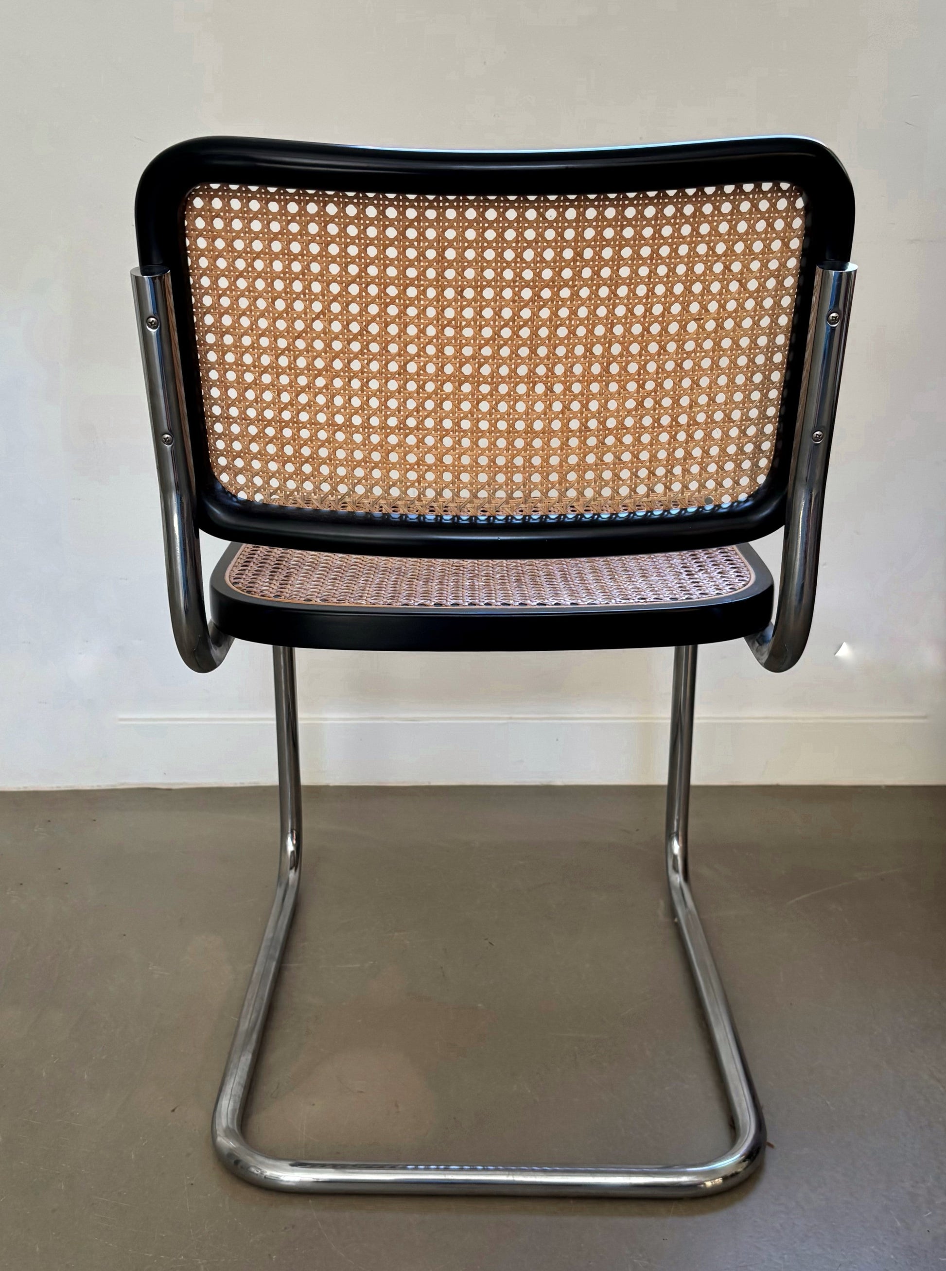 ‘Cesca’ cantilever chair, Marcel Breuer for Gavina, Italy 1970s - Collectors - Net.Work