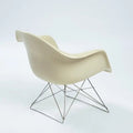 Charles and Ray Eames Vintage Fiberglass LAR Armchair Cat´s Cradle, 1970s - COLLECTORS RDAM