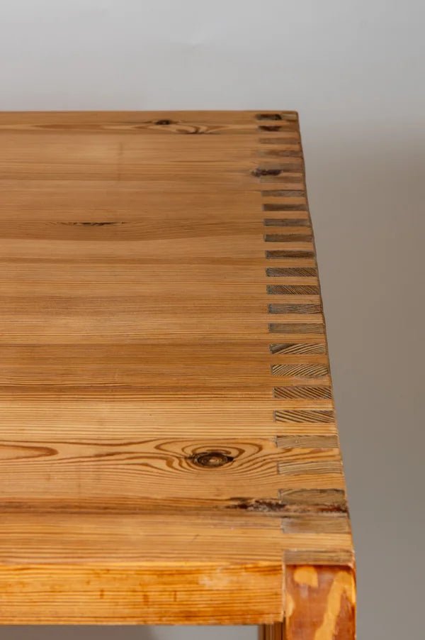 Desk and drawer in pine wood by Ate van Apeldoorn, 60s (set of 2) - COLLECTORS RDAM