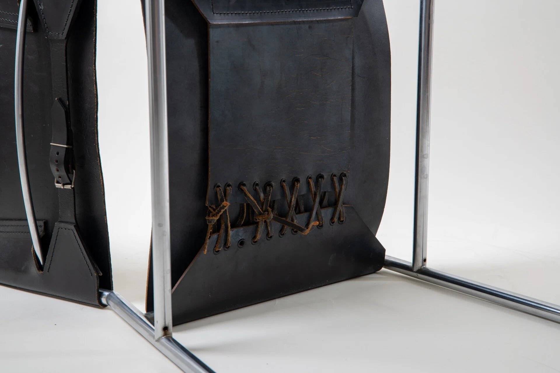 Dining Chair in Black Leather by Mart Visser for 'T Spectrum 1960's - COLLECTORS RDAM