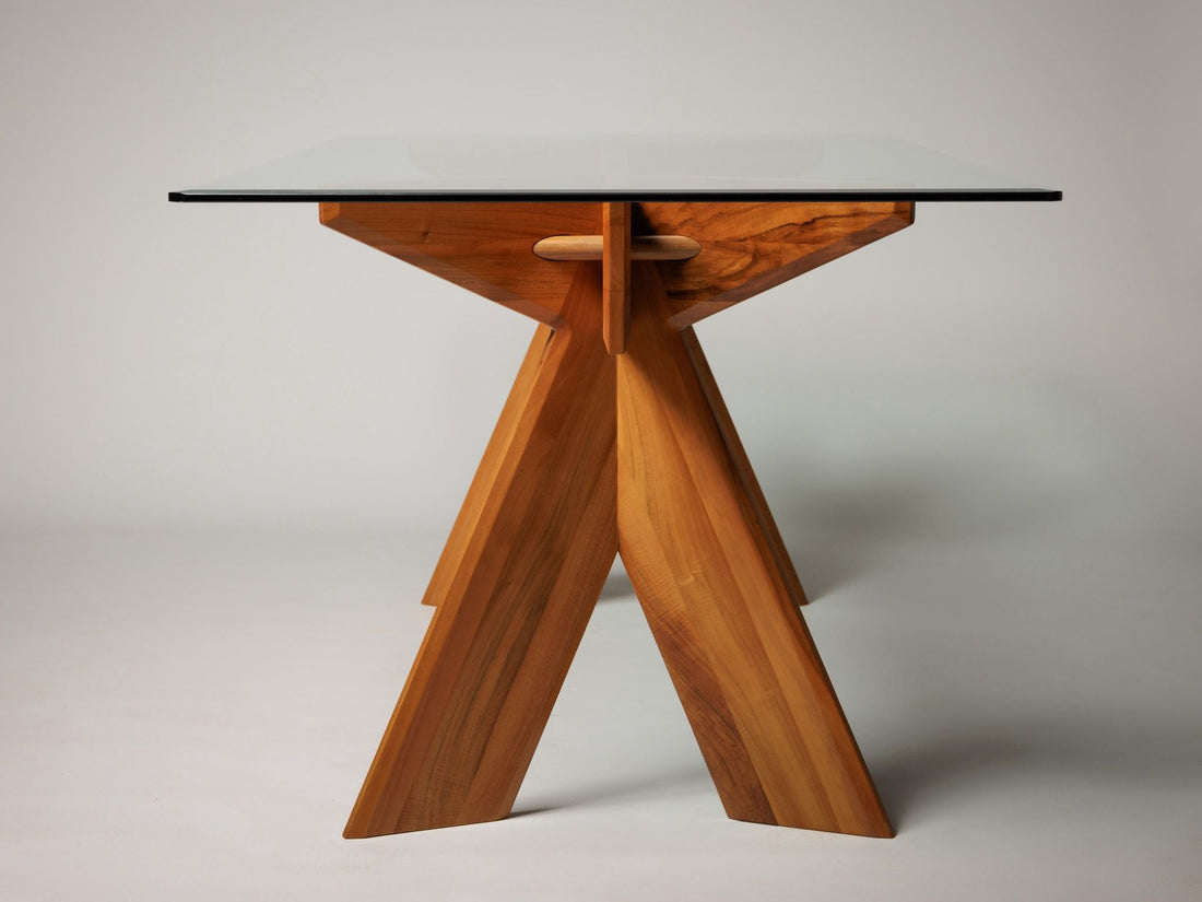 Dinning table in Walnut, Italy 80's - Collectors - Net.Work