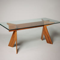 Dinning table in Walnut, Italy 80's