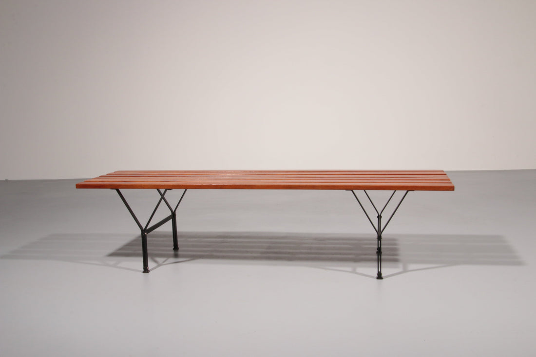 Elegant Italian Mid - Century Bench in Wood and Black Metal, 1960s, Ico Parisi Style - Collectors - Net.Work