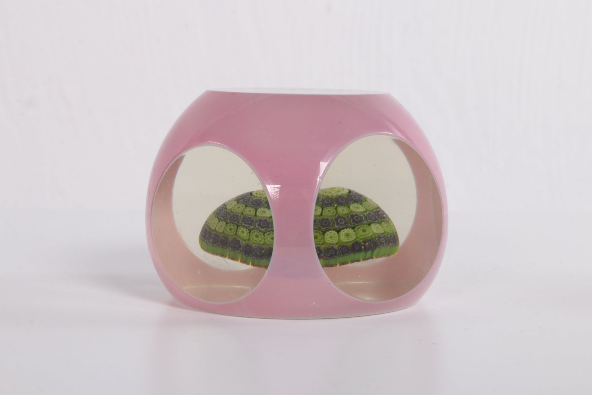 French Paperweight with Purple Floral Design by St. Louis, 1910 - Collectors - Net.Work