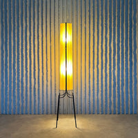 Französische Stehlampe aus Stahl und Bast