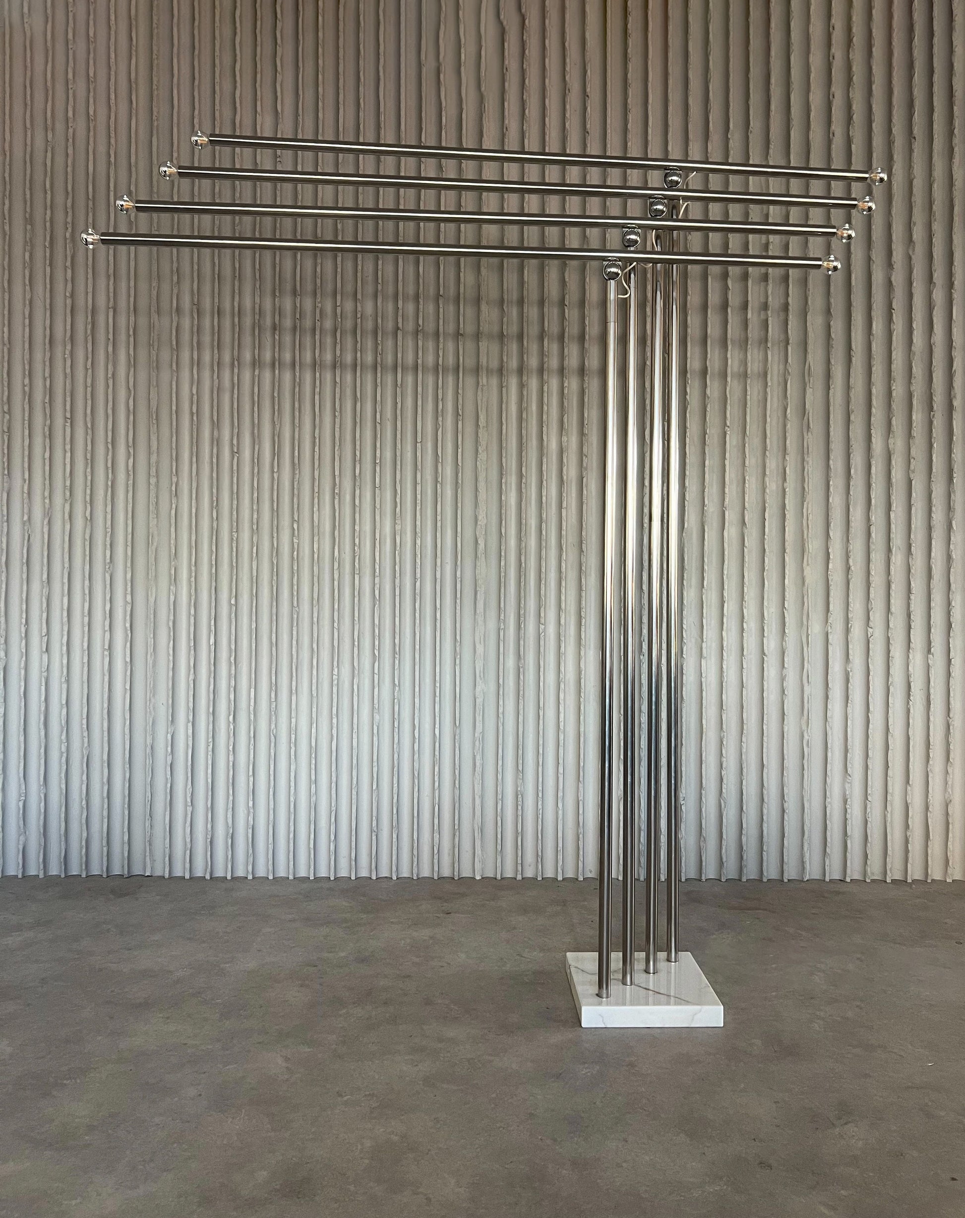 “Giraffa” Adjustable Floor Lamp by Sergio Moscheni for Selenova, Italy — 1970s - Collectors - Net.Work