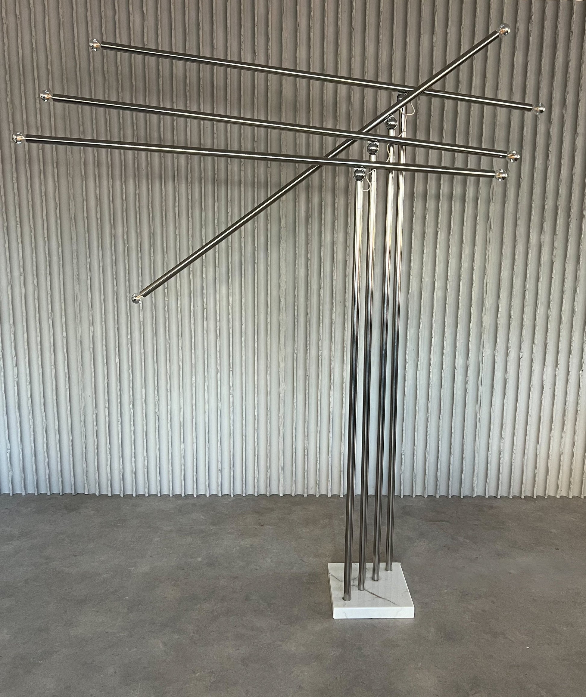 “Giraffa” Adjustable Floor Lamp by Sergio Moscheni for Selenova, Italy — 1970s - Collectors - Net.Work