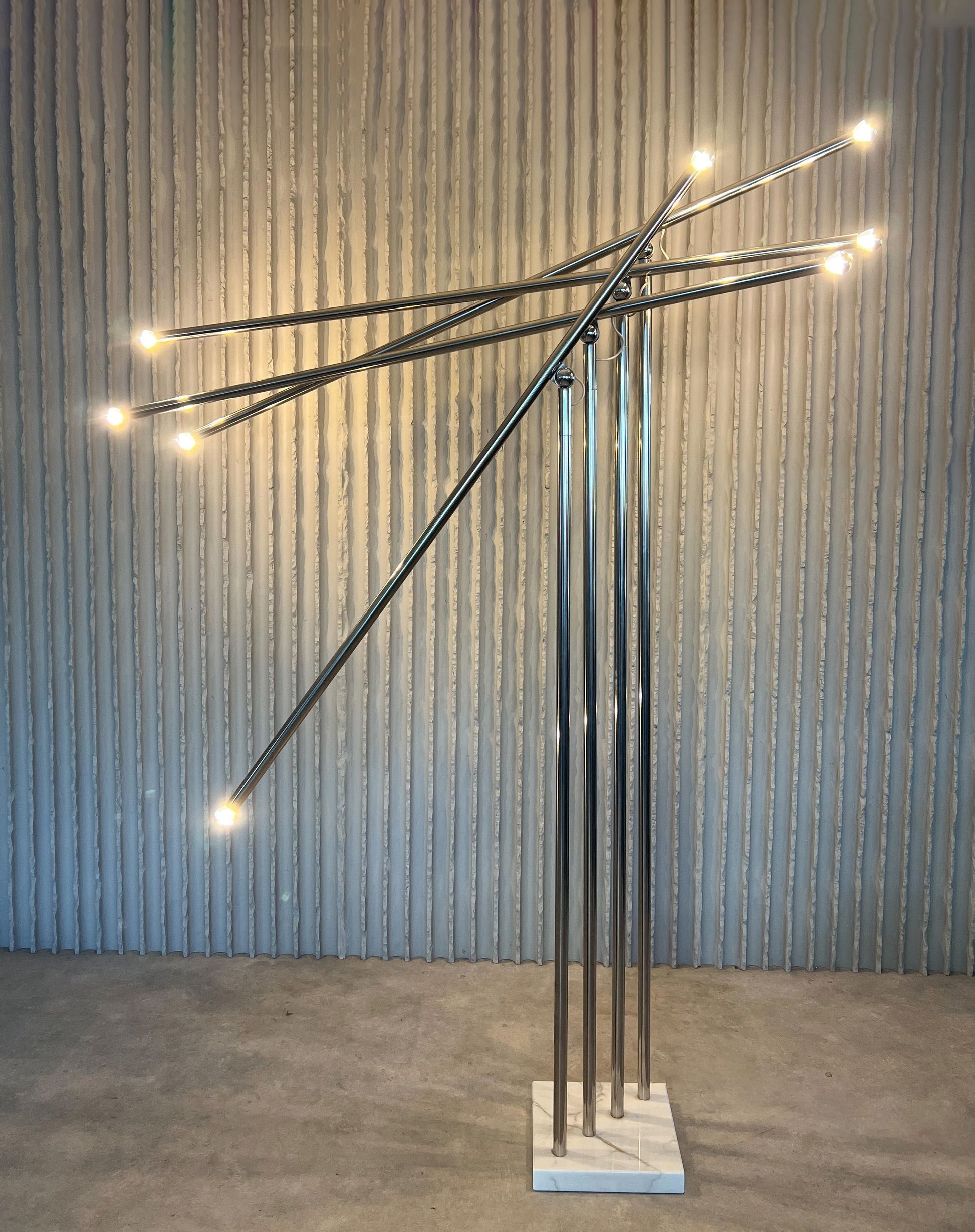 “Giraffa” Adjustable Floor Lamp by Sergio Moscheni for Selenova, Italy — 1970s - Collectors - Net.Work