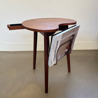 Beistelltisch aus Teakholz mit Aschenbecher und Zeitschriftenhalter, Gorm Møbler, Dänemark 1956