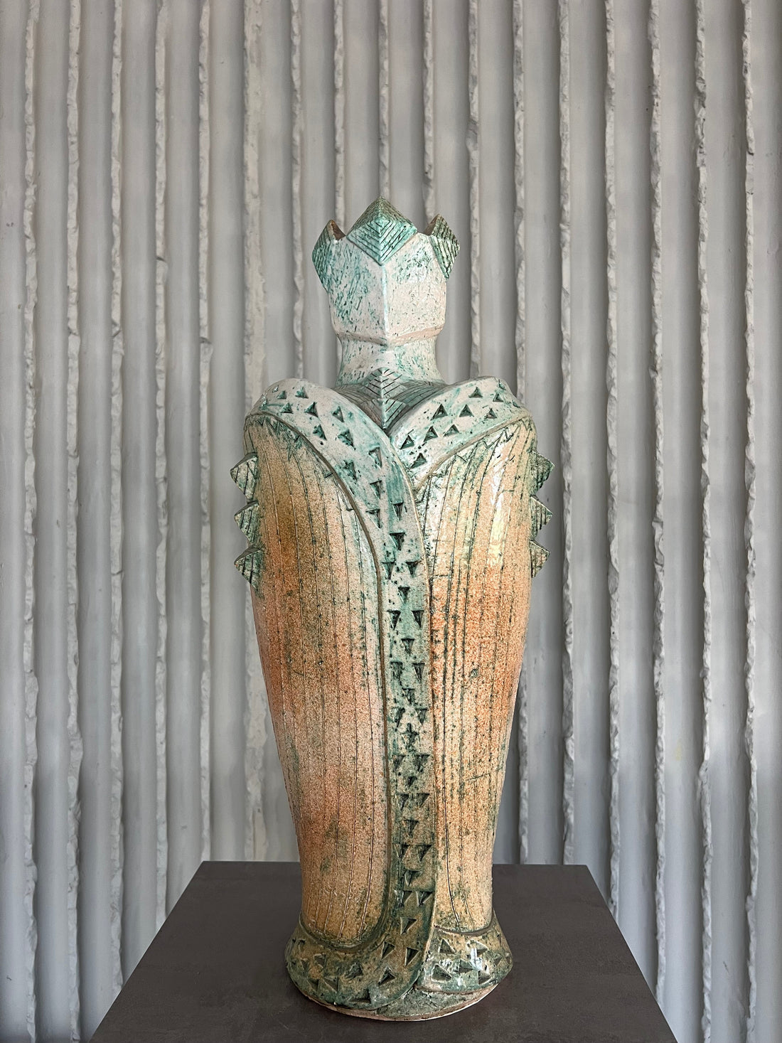 Handcrafted XXL (40-80cm) ceramic sculptural chess set by Maria Kenarova - Collectors-Net.Work