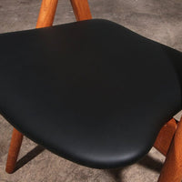 Hans J. Wegner Eetkamerset 8 CH29 Sawbuck Stoelen & AT 310 Tafel
