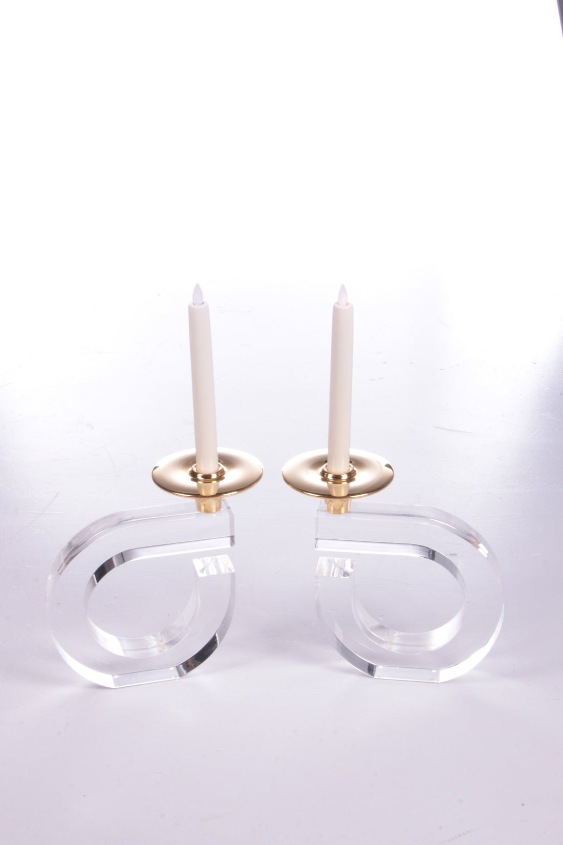 Hollywood Regency Set of Plexiglas Candlesticks, 1970 - Collectors - Net.Work