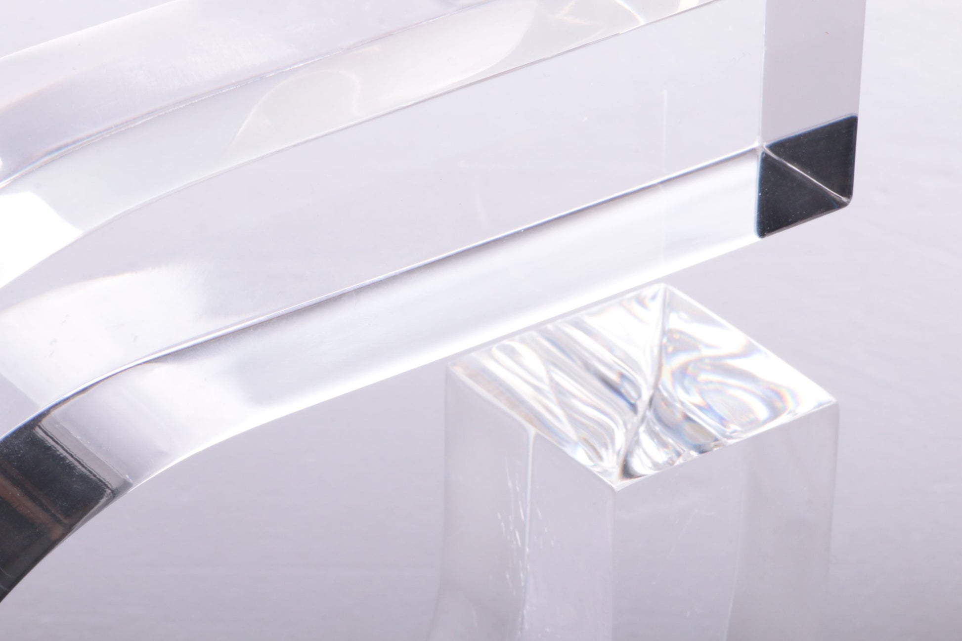 Hollywood Regency Set of Plexiglas Candlesticks, 1970 - Collectors - Net.Work