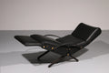 Italian Black Leather Adjustable P40 Relax Chair by Osvaldo Borsani Tecno. - Collectors - Net.Work