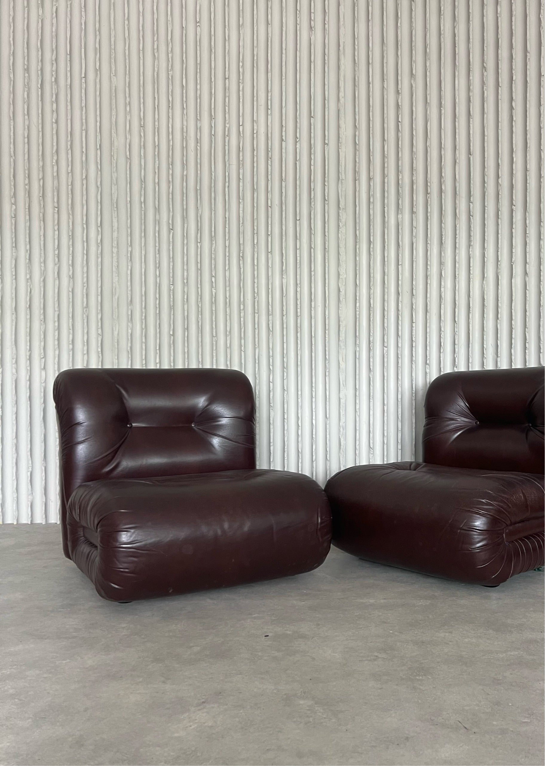 Italian Burgundy Leather Lounge Chairs – Set of 6 - COLLECTORS RDAM