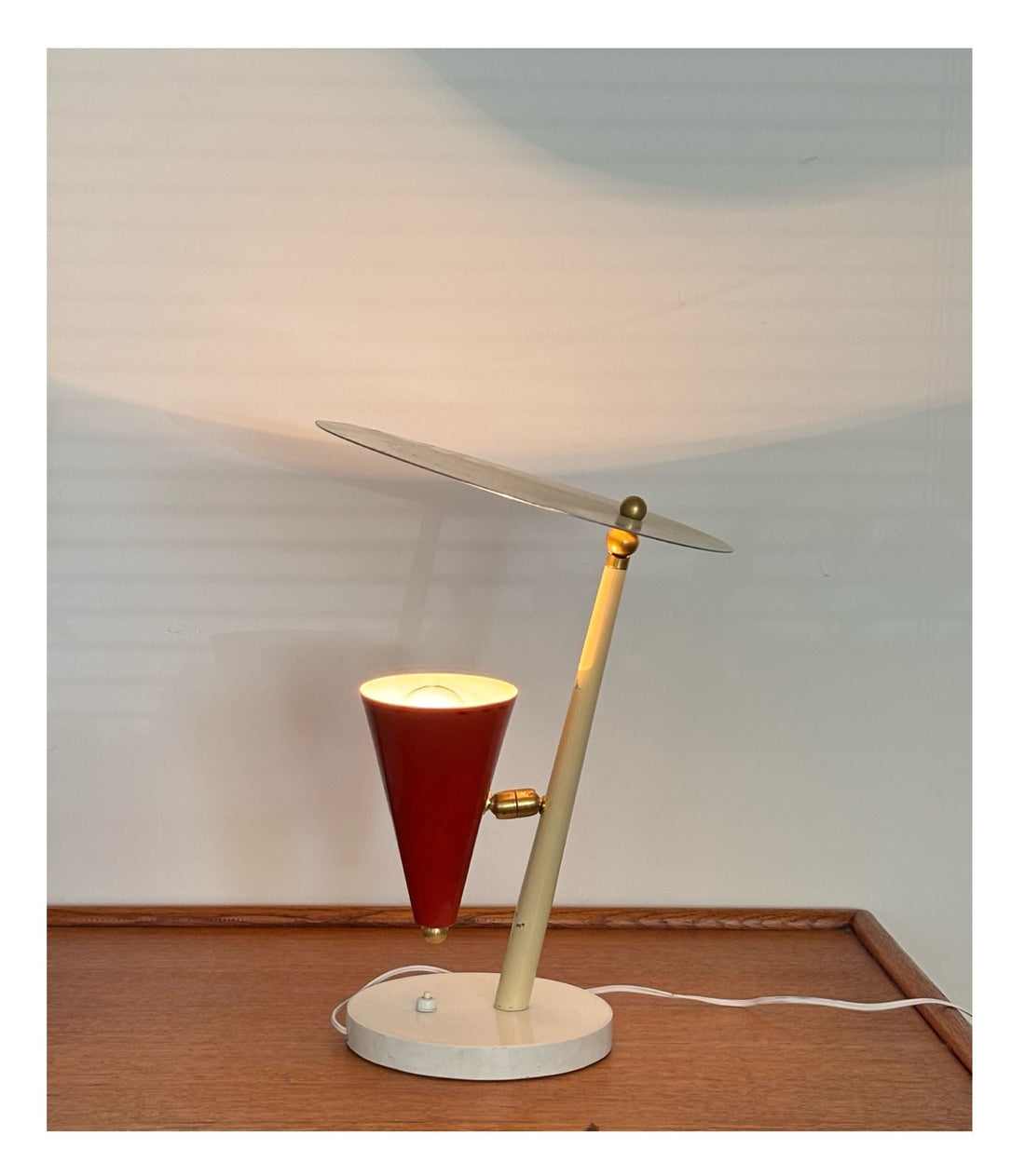 Italian design table or desk lamp, 1950s - Collectors - Net.Work